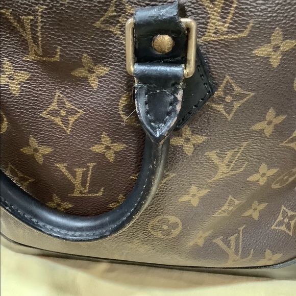 LOUIS VUITTON ALMA - Picture 14 of 15
